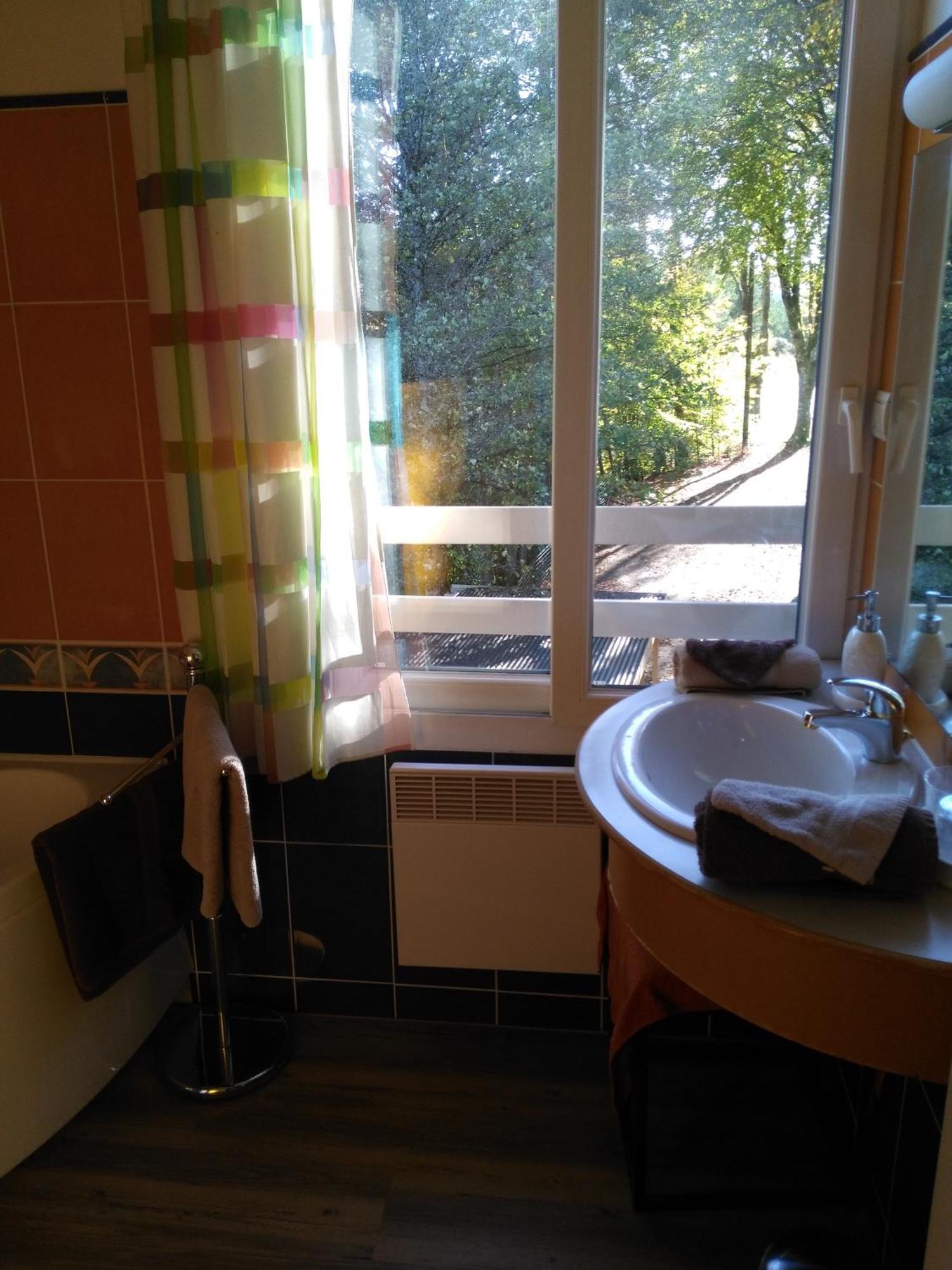 Hotel Du Lac Treignac Luaran gambar
